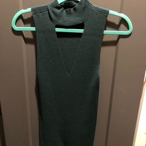 Green vneck top